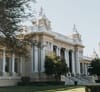A side view photo of the outside to Riverside County Superior Court
