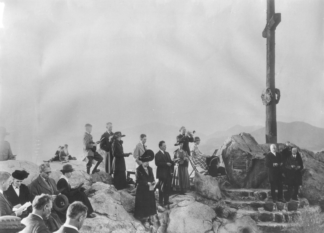 On Top of Mount Rubidoux The Annual Easter Sunrise Service The