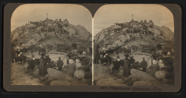 Stereoview Photo of the 1910 Service by E. N. Fairchild